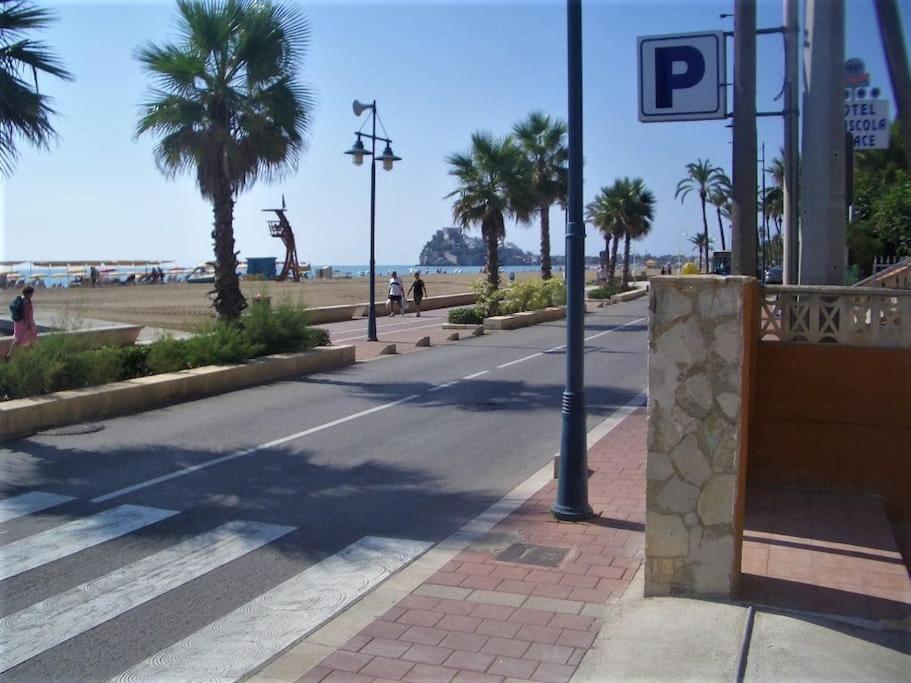 Beach Papa Luna Apartment Peñíscola Exteriör bild